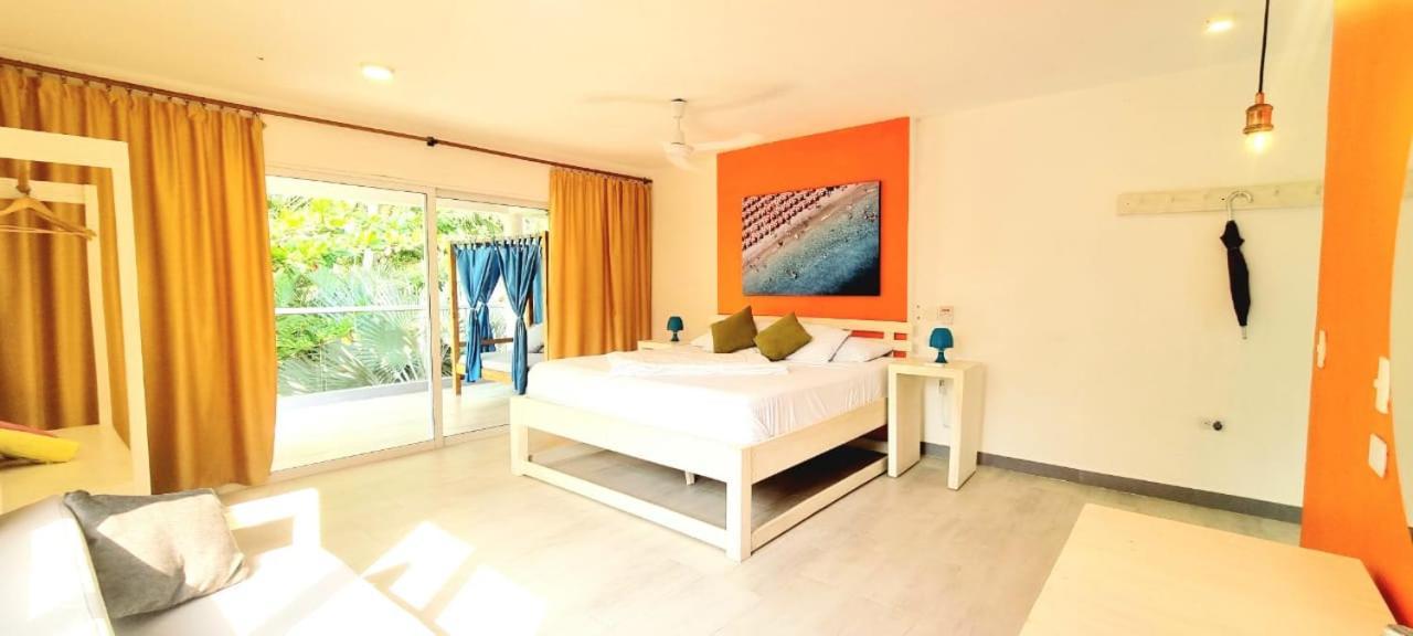 Blue Mango Beach Hotel Guachaca Esterno foto